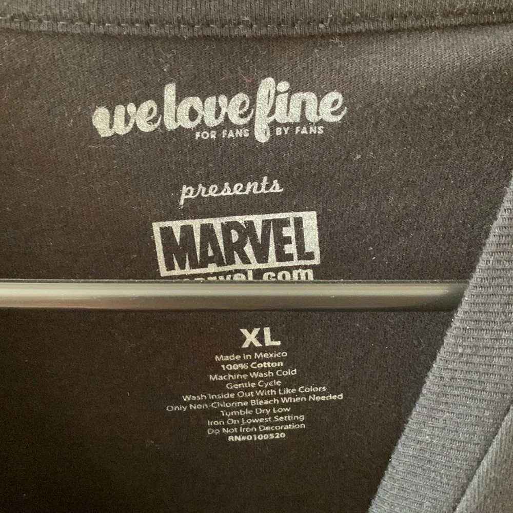 Marvel Thanos Gauntlet Comic cover size Xl - Picture 3 of 4